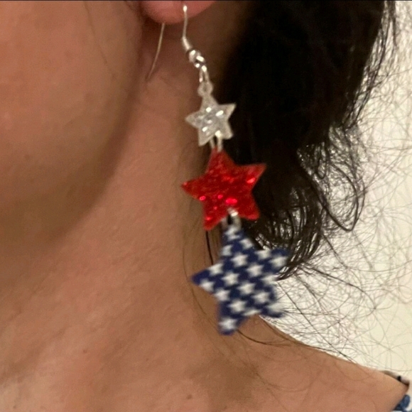 4th july/labor day star earrings - Picture 3 of 3